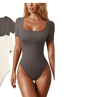 Combinaison tendance pour femme avec motif rayé, vêtements de commerce extérieur