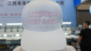 Máquina de Bordar Redonda de Una Cabeza Hefeng para Prendas - Product Image 4