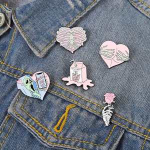 Fabricación personalizada lindo Pin novedad artículos promocionales regalos insignias serigrafía solapa dura esmalte Pin adornos del Día de San Valentín - Product Image 3