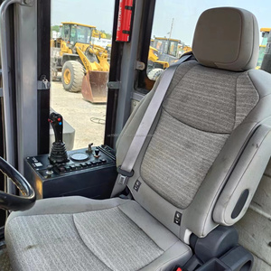 Chargeur frontal de marque LiuGong 870H, chargeur compact, capacité de charge de 7,0 tonnes, norme d'émission EPA Tier 3, à vendre - Product Image 5