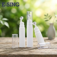 Flacons de crème pour les yeux en plastique PP sous vide scellés de 5 ml, 10 ml, 15 ml, emballage OEM, distribution facile des liquides ST21-1