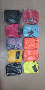 ラグジュアリーデザイナーハンドバッグ 有名ブランド ナイロン生地 アウトドアスポーツ ショルダーバッグ レディース メンズ - Product Image 5