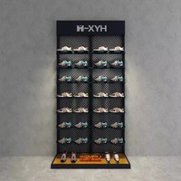 Étagère murale de présentation personnalisée pour vêtements de sport et chaussures de sport pour hommes, design intérieur de magasin, pour boutiques de détail