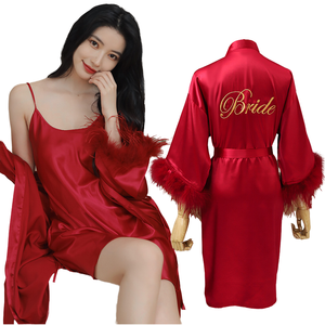 Nouveauté 2025 <span class=keywords><strong>Robe</strong></span> <span class=keywords><strong>de</strong></span> Mariée Française à Manches Longues en Satin Robes <span class=keywords><strong>de</strong></span> Nuit <span class=keywords><strong>de</strong></span> Demoiselle d'Honneur Sexy avec Plumes Tendance Été Automne Printemps - Product Image 4