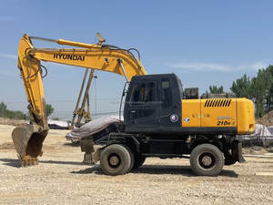 Excavatrice sur pneus Hyundai 210W-7 d'occasion de haute qualité de Corée du Sud à vendre - Product Image 6