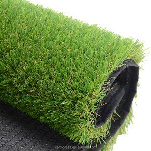 Tapis de <span class=keywords><strong>gazon</strong></span> artificiel pour animaux de compagnie avec support drainant 30 mm, écologique, doux, pour intérieur, trois tailles, personnalisable OEM - Product Image 2