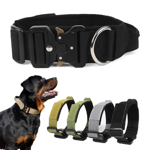 Venta caliente en <span class=keywords><strong>Collar</strong></span> táctico para perros y conjunto de correa Hebilla de metal <span class=keywords><strong>Collar</strong></span> de perro duradero Collares tácticos para perros medianos y grandes - Product Image 1