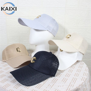 Cappello da Baseball Premium a 6 Pannelli con Lettera <span class=keywords><strong>C</strong></span> in Rilievo, Rete Traspirante, Visiera Larga, Unisex, Asciugatura Rapida, Stile Sportivo Casual - Product Image 1