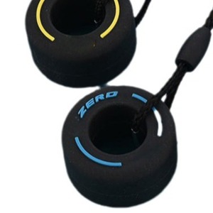 Porte-clés en caoutchouc personnalisé OEM Beckon, porte-clés 3D en PVC souple en forme de pneu de voiture pour exposition automobile, cadeau promotionnel d'entreprise avec faible MOQ - Product Image 2