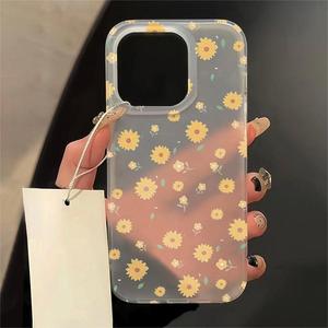 เคสโทรศัพท์ iPhone 17 Pro Max แบบด้าน ป้องกันรอยขีดข่วน ลายดอกเดซี่เล็กๆ รูใหญ่ ป้องกันการกระแทก - Product Image 6