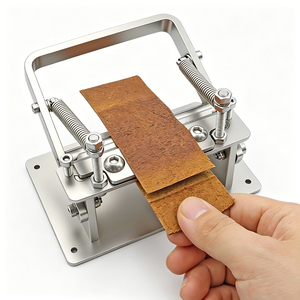Macchina Manuale per Spaccare e Rifilare il Cuoio, Rifilatrice Manuale per Bordi per Cinture in Pelle Conciata al Vegetale, Portafogli, Strumento per Lavorazione Artigianale del Cuoio Fai-da-te - Product Image 1