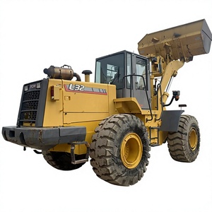 Cargadora de Ruedas Usada TCM L32 de Servicio Pesado, 7000 kg, Pocas Horas (0-2000), Amarilla, 4x4, Equipo de Construcción - Product Image 5