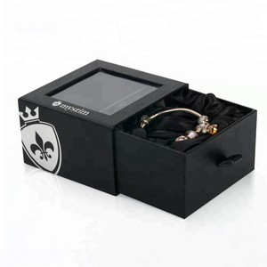 Joyero de papel de cajón de cartón rígido negro de lujo personalizado para tobilleras con embalaje interior de satén - Product Image 1