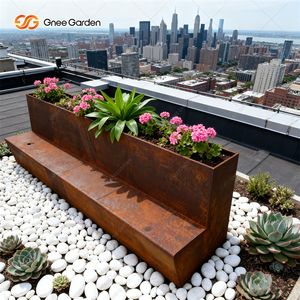 Banc en acier Corten moderne personnalisable avec jardinière, thermolaqué pour un aménagement extérieur commercial confortable - Product Image 3