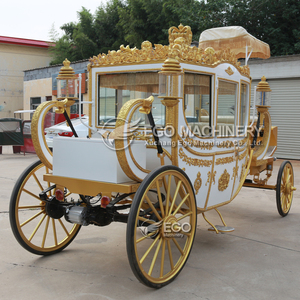 Calèche royale électrique avec sculpture dorée, véhicule touristique à quatre roues en acier durable, à vendre - Product Image 4