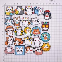 Breloques en caoutchouc PVC personnalisées avec logo, petites quantités minimales de commande, lettres Kawaii, fleurs, décorations pour sacs fourre-tout, sacs de plage et sabots