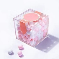 Gobelets à dessert modernes avec couvercles et cuillères |   Cube à bonbons en acrylique carré empilable |   Conteneurs de stockage portables empilables en gros