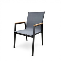 Ensemble de table et de chaises de salle à manger d'extérieur en bois plastique moderne pour hôtel, cour, parc, café