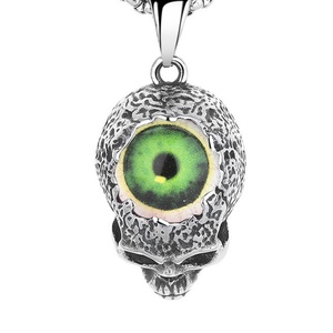 Collar Vikingo de Acero de Titanio con un Ojo de Calavera Sinistro, un Accesorio de Cadena para Suéter Masculino, Genial y Elegante - Product Image 3