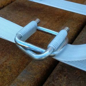 Hebilla de flejado cruzado de alambre de acero y metal galvanizado de 13mm y 3,0mm - Product Image 2