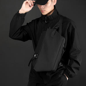 Wepeowr Bolso de pecho para hombre, de nailon negro, de gran capacidad, para uso diario, bolso cruzado de hombro, invierno 2024 - Product Image 4