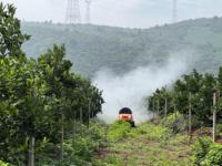 Multifunctionele elektrische robotische landbouwspuit, geschikt voor potplanten, kwekerijen, kassen en zachte hellingen