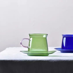 Precio barato de fábrica Nuevo diseño Juego de tazas de vidrio Taza de café de vidrio coloreado con platillo - Product Image 2