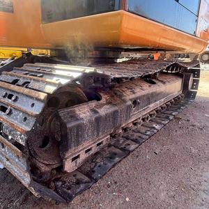 รถขุดมือสอง CAT306E2 สภาพดีเยี่ยม พร้อมระบบหมุนคล่องตัว เหมาะสำหรับงานเคลียร์พื้นที่บนเนินเขา และปรับระดับพื้นที่ในสวน - Product Image 5