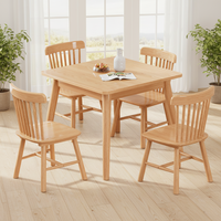 Ensemble de tables et chaises de restaurant et de bar en bois massif de style européen moderne - Écologique et durable pour usage commercial