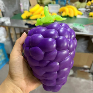 Jumbo Purple Grape Squishy Slow Rising Soft TPR Squeeze Toy Soulagement du Stress Sensory Fidget Gift - Product Image 1
