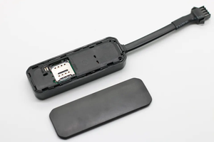 Mini Rastreador GPS J14 para Rastreo de Vehículos en <span class=keywords><strong>Tiempo</strong></span> <span class=keywords><strong>Real</strong></span> con Plataforma de Rastreo Gratuita de por Vida - Product Image 5