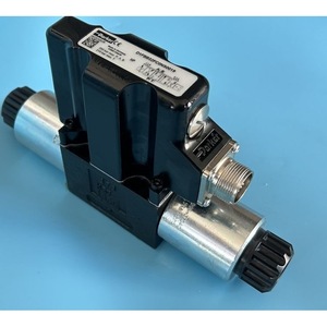 Vanne de commande directionnelle proportionnelle Parker D1FBB32FC0NS00 1/2 pouce 315 bars 10 L/min Vanne hydraulique - Product Image 1