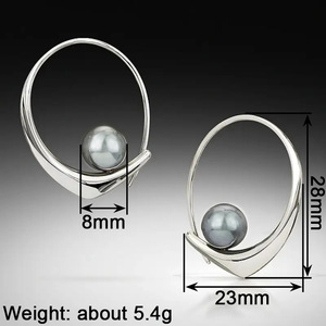 Orecchini a Cerchio Grigi per Donne, Design Geometrico Minimalista, Accessori per Orecchie da Indossare Quotidianamente - Product Image 4