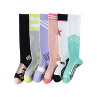 Chaussettes de compression longues pour femmes, chaussettes de sport professionnelles pour la course à pied et le cyclisme, chaussettes sans couture, antidérapantes, avec grip