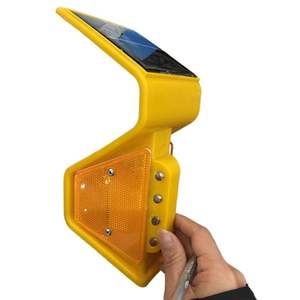 Luces Solares de Seguridad Vial para Barandas, Reflectores Solares de Delimitación, Reflectores de Barrera - Product Image 5