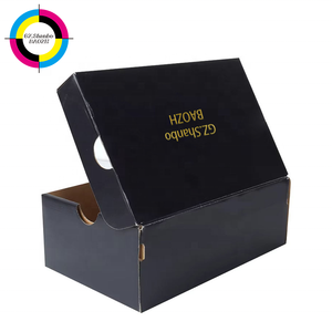Boîte à chaussures en carton ondulé <span class=keywords><strong>noir</strong></span> estampé à chaud, boîte à chaussures en carton rigide, emballage de vente au détail pour baskets, bottes - Product Image 1