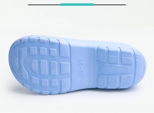 Scarpe Casual Antiscivolo con Logo Personalizzato, Colore Solido, Suola Spessa, per Uomo e Donna, Infermieri e Cuochi - Product Image 3