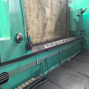 Machine à rectifier les rouleaux CNC <span class=keywords><strong>d</strong></span>'occasion Xianfeng MK84125 pour rouleaux <span class=keywords><strong>de</strong></span> rouleries - Product Image 4