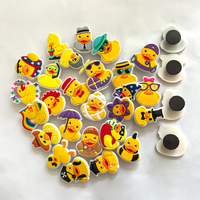 Vente en gros d'autocollants mignons en caoutchouc PVC pour réfrigérateur Décoration de la maison Canard jaune Autocollants de décoration de cuisine Aimant animal pour réfrigérateur