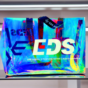 2024 personnalisé grand réutilisable PVC Laser holographique fourre-tout sac à main exquis mariage anniversaire plage cadeau sacs à provisions - Product Image 1