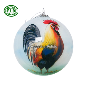 Ornement suspendu de père Noël personnalisé de haute qualité boule de verre de Noël peinte à la main inversée dans un style hawaïen pour arbre de Noël - Product Image 2