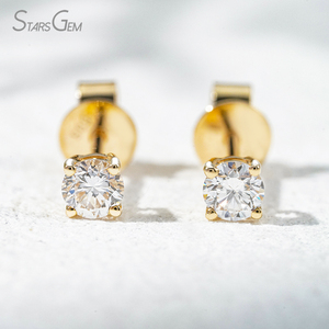 Boucles d'oreilles clous de luxe unisexes Starsgem en or 14 carats avec diamants de laboratoire ronds brillants de 3,4 mm (0,3 ct par paire) - Product Image 1