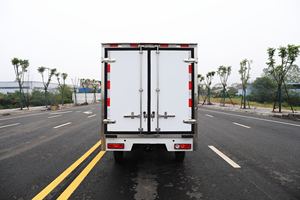 Camión Refrigerado Eléctrico Geely Farizon F1E 2025, Camioneta de Cadena de Frío, 8.63m3, 1135kg de Carga Útil, Entrega Urbana - Product Image 6