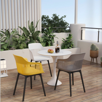 Meilleur prix, chaise en plastique respirante à dossier à lattes avec coussin, chaise de salle à manger pour café, terrasse, restaurant