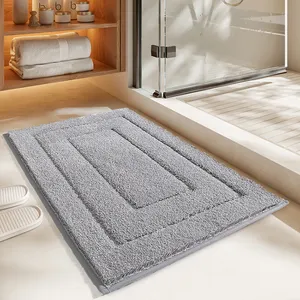 Özel boyut jakarlı mikrofiber banyo paspas makinesi otel için polyester püsküllü halı yaptı