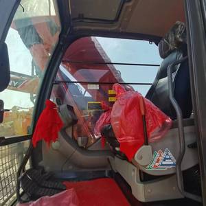 Excavatrice Hitachi 200 d'occasion de haute qualité disponible à la vente, bien entretenue et prête pour les travaux de construction lourds - Product Image 5