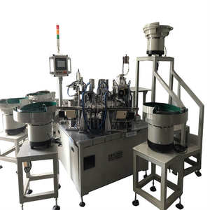 Hochgeschwindigkeits-Neuankömmling Automatische Abzugs sprüh maschine Montage maschine Kunststoff-Sprüh düsen maschine - Product Image 1