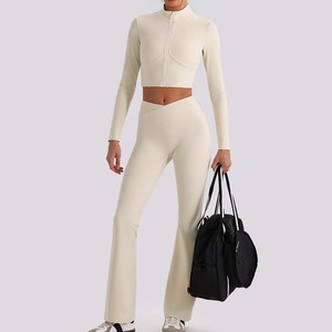 YIYI Set Yoga 3 Pezzi <span class=keywords><strong>con</strong></span> Zip e Collo Alto per <span class=keywords><strong>Donne</strong></span>, Leggings a Vita Incrociata e Gamba Larga, Completo Fitness da Palestra, Abbigliamento Sportivo per <span class=keywords><strong>Donne</strong></span> - Product Image 5