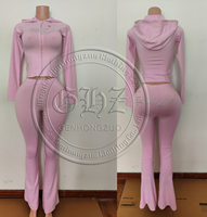 Setelan Olahraga Wanita 2 Potong dengan Detail Kontras, Jaket Pendek Berkerudung dan Ritsleting, Celana Pinggang Tinggi, Logo Custom, Outfit Santai
