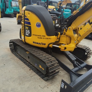 รถขุดขนาดเล็ก Komatsu PC35 มือสอง สภาพดี นำเข้าจากญี่ปุ่น น้ำหนัก 3.5 ตัน รุ่น PC35MR รถขุดไฮดรอลิก เหมาะสำหรับงานสวน - Product Image 3